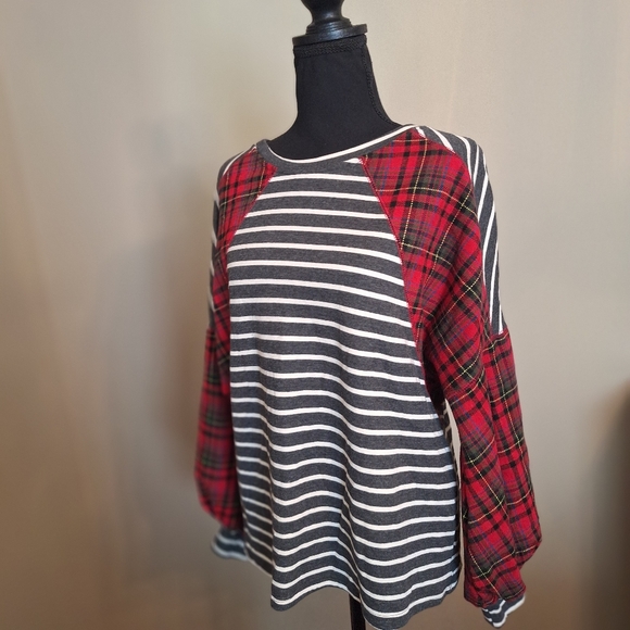 ANDTHEWHY Christmas plaid striped Ballon long sleeve top M - Picture 2 of 15